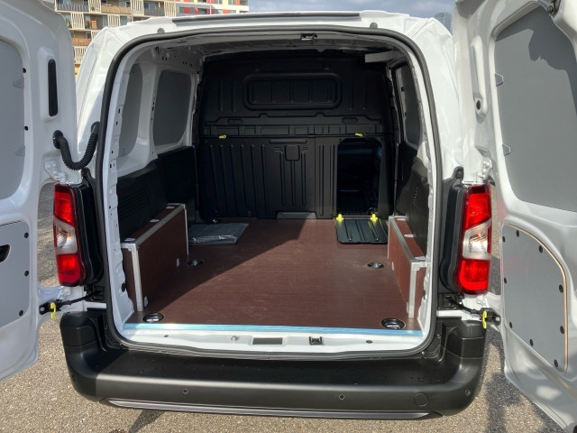 Bild 7: Fiat Transporter Doblo Serie 3 KW L1 BlueHDI 100 MT