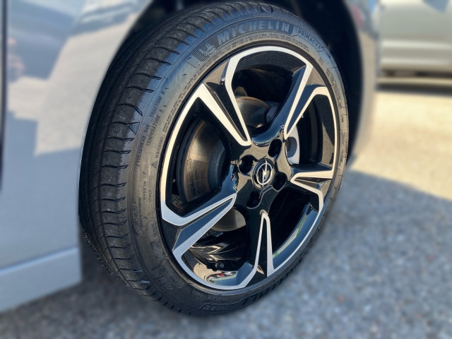 Bild 4: Opel Corsa GS 1.2 Direct Injection Turbo (74kW/100PS) 6-Gang