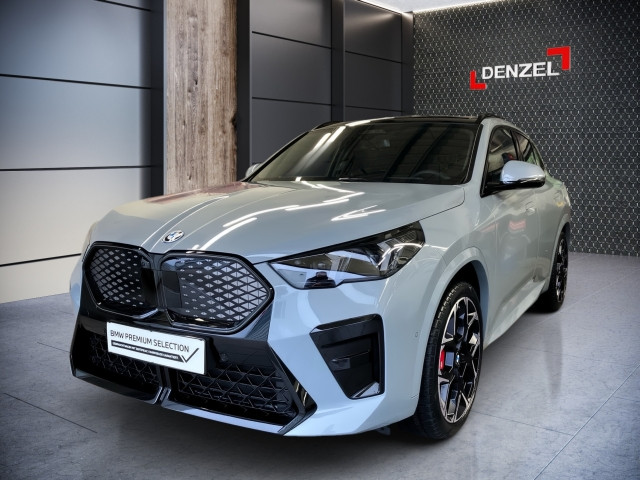 Bild 1: BMW iX2 xDrive30 U10