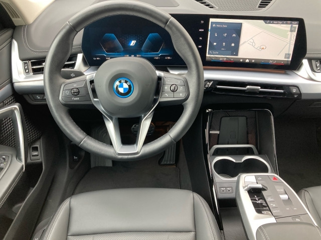 Bild 6: BMW iX1 eDrive20 U11