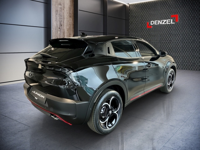 Bild 3: Alfa Junior Ibrida Speciale 1.2 136PS MHEV FWD