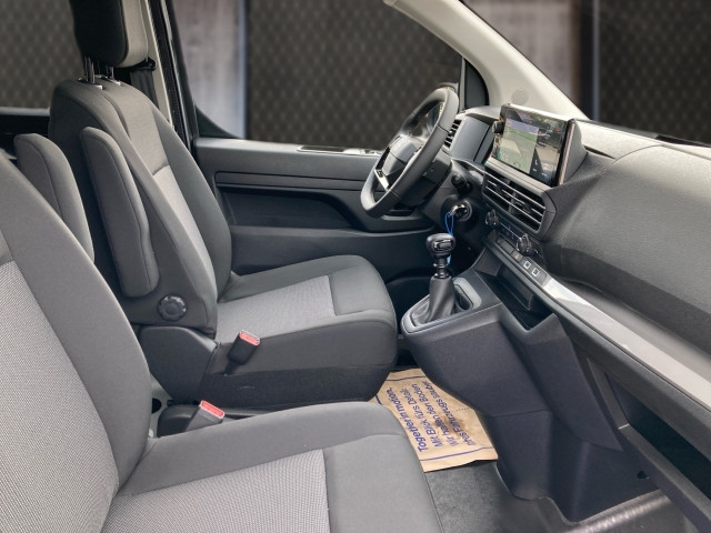 Bild 5: Fiat Transporter Scudo Serie 3 Stock Doka flex. Trennwand 145 S&S