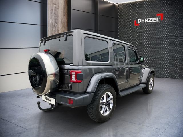 Bild 7: Jeep Wrangler Sahara 2,2