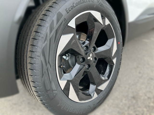 Bild 6: Mitsubishi ASX 1,6 PHEV Diamond Leder Schwarz AT 23