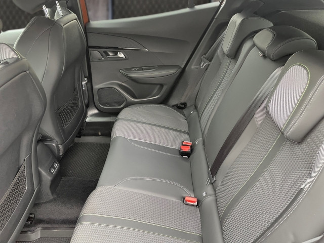 Bild 8: Peugeot 2008 PureTech 130 S&