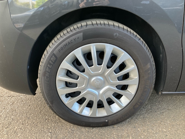 Bild 7: Toyota Proace Verso 2,0 l, 145 Shuttle Medium