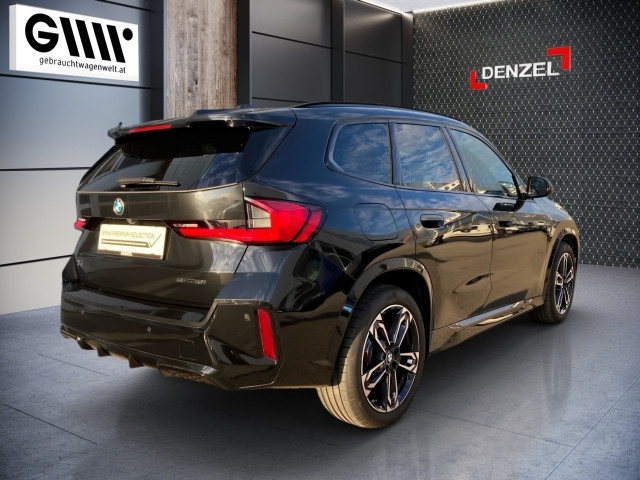 Bild 3: BMW X1 sDrive18i Aut.