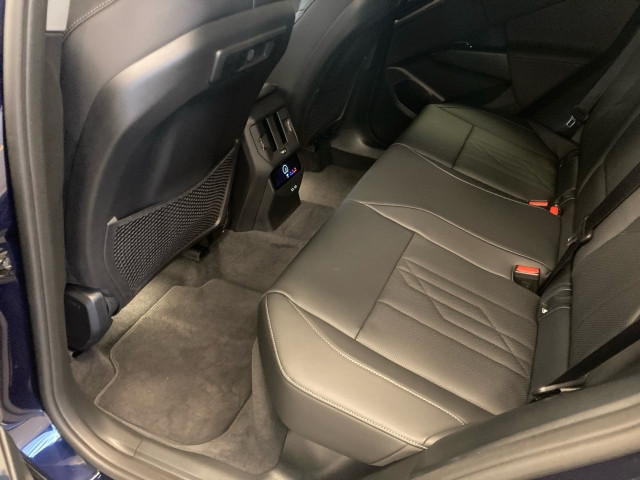 Bild 8: BMW X3 30e PHEV xDrive A