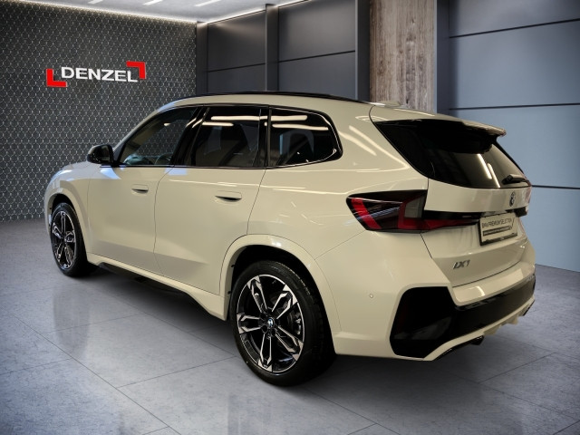 Bild 2: BMW iX1 eDrive20 U11