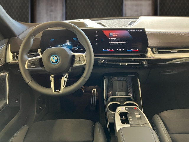 Bild 6: BMW iX1 eDrive20 U11