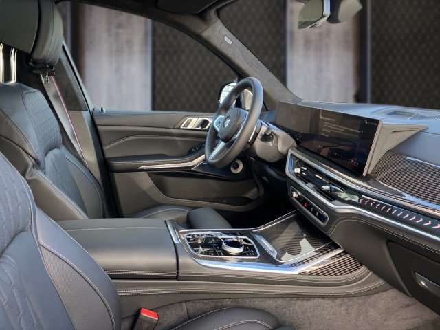 Bild 5: BMW X7 xDrive40d G07 B57