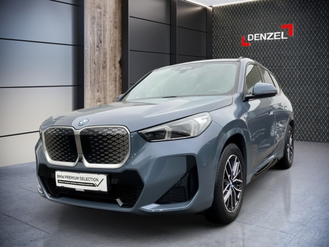 Bild 1: BMW iX1 xDrive30 U11