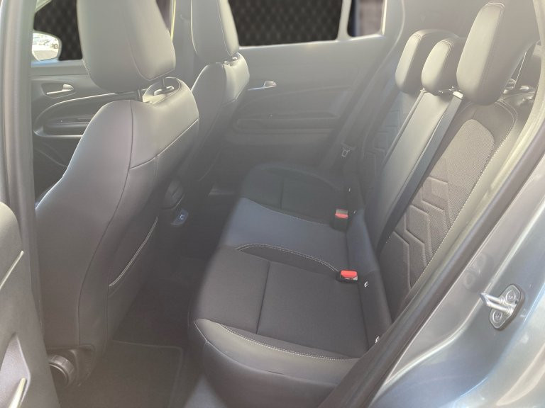 Bild 8: Jeep Avenger 1.2 e-Hybrid