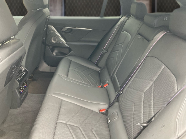 Bild 8: BMW i5 xDrive40 Touring