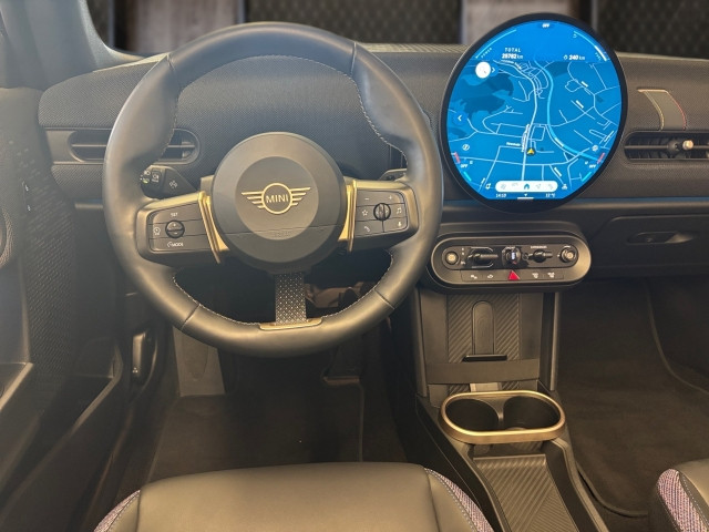 Bild 6: Mini Cooper Cabrio F67