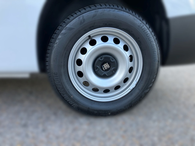 Bild 3: Fiat Transporter Doblo DoKa Serie 3 L2 BlueHDI 100 MT