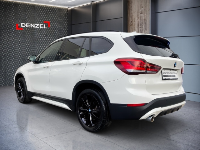 Bild 2: BMW X1 sDrive18i F48