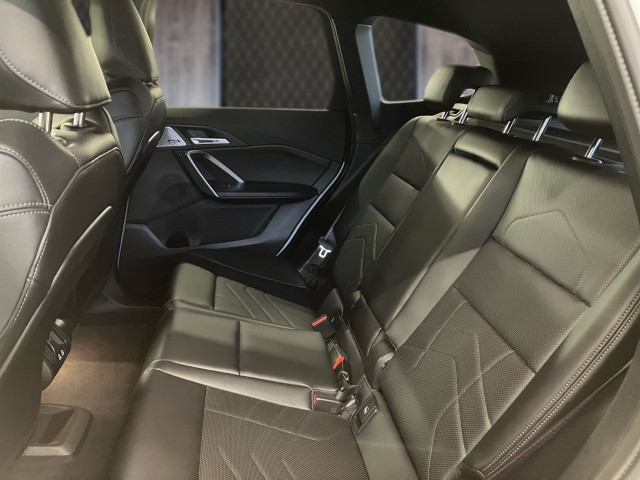 Bild 8: BMW iX1 eDrive20 U11