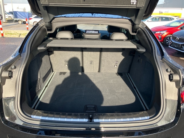 Bild 9: BMW X4 xDrive 20i Aut.