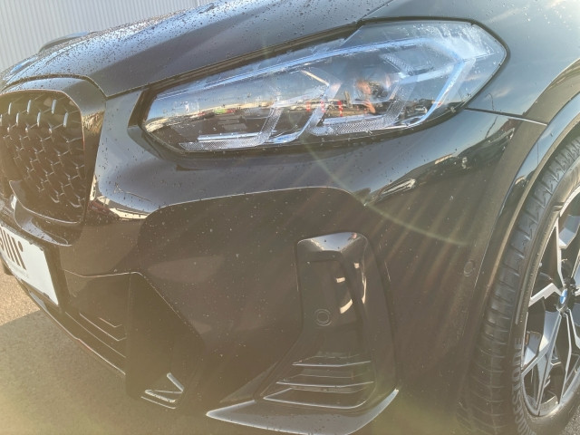 Bild 11: BMW X4 xDrive 20i Aut.