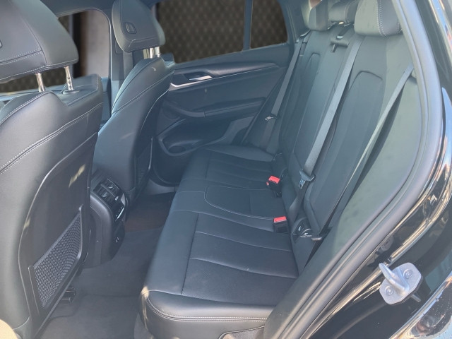 Bild 8: BMW X4 xDrive 20i Aut.