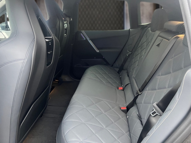 Bild 8: BMW PKW i-Serie iX M70 xDrive I20