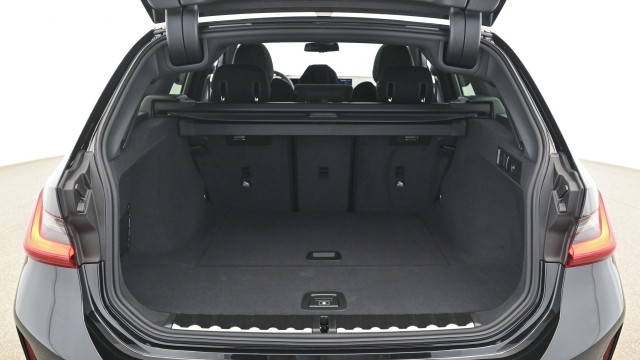 Bild 13: BMW 318i Touring G21