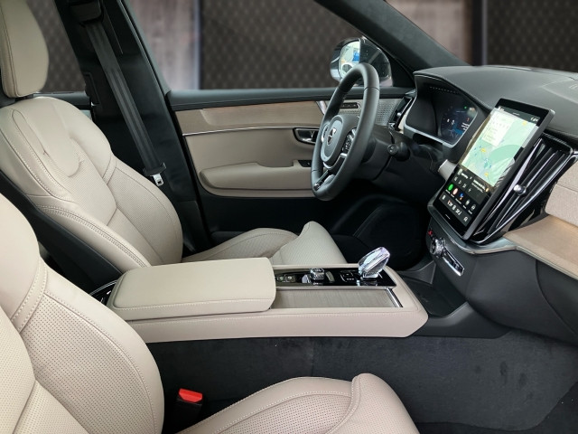 Bild 5: VOLVO PKW XC90 Ultra, T8 AWD Plug-in Hybrid, Elektrisch/Benzin, Bright