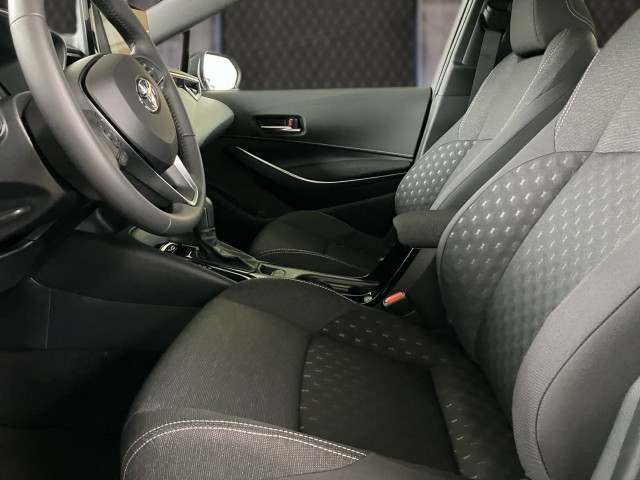 Bild 5: Toyota Corolla 1,8l Hybrid TS Active