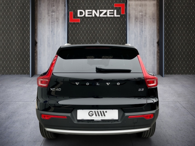 Bild 9: VOLVO PKW XC40 Core, B3 Mild Hybrid, Benzin