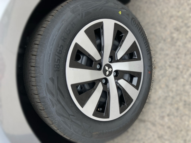 Bild 4: Mitsubishi Colt 1,0 MPI Turbo YUKI Invite C 26