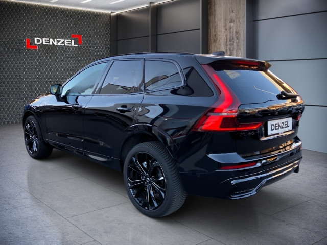 Bild 2: VOLVO PKW XC60 Black Edition Ultra, T6 AWD Plug-in Hybrid, Elektrisch/