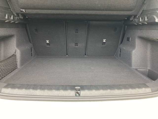 Bild 9: BMW iX1 eDrive20 U11