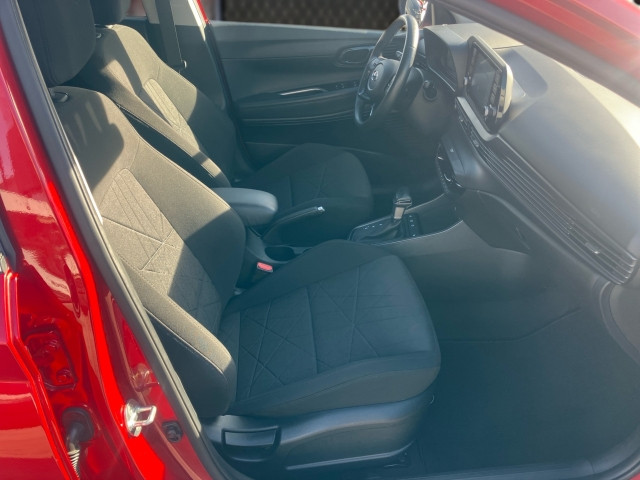 Bild 5: Hyundai Bayon 1,0 T-GDI Trendline DCT Aut.