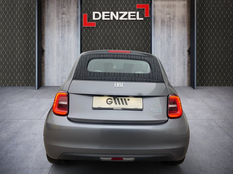 Bild 10: Fiat 500C Elektro La Prima 42 kWh