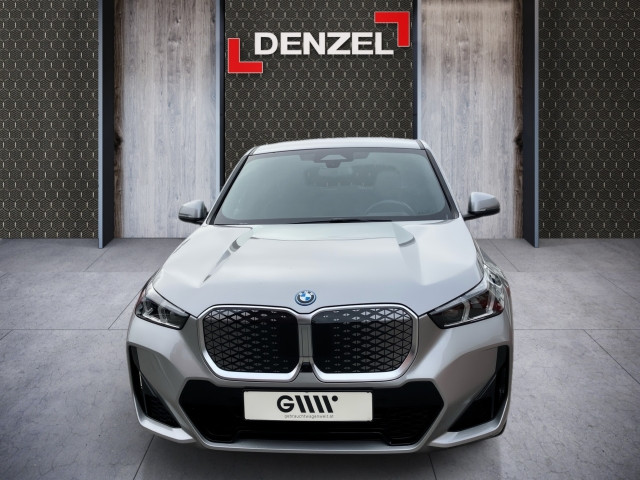 Bild 12: BMW iX1 eDrive20 U11