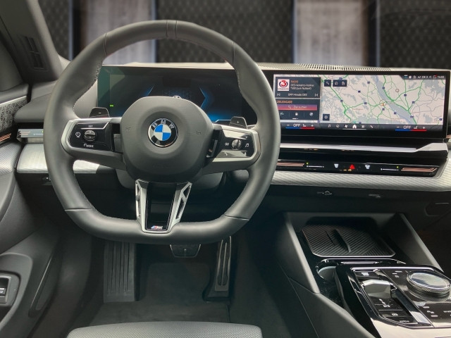 Bild 6: BMW 520d Touring G61 B47