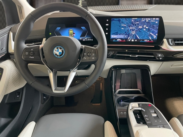 Bild 6: BMW 225e xDrive Active Tourer U06 XB2