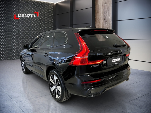 Bild 2: VOLVO PKW XC60 Plus, T6 Plug-in Hybrid, Elektrisch/Benzin, Dark