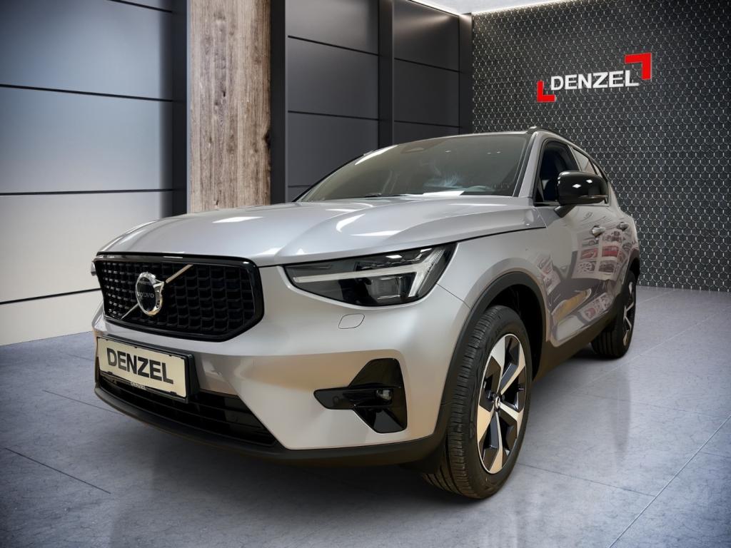 Bild 0: VOLVO PKW XC40 B3 Mild Hybrid Plus Dark