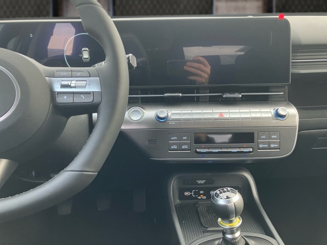 Bild 6: Hyundai Kona (SX2) GO Plus 1.0 T-GDI 2WD K6BU1-OP1