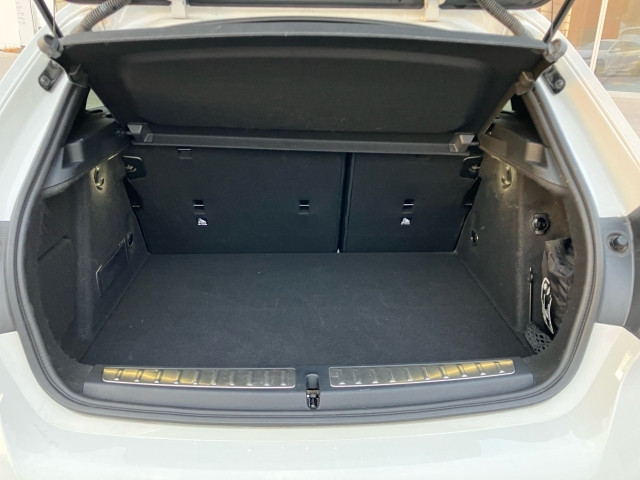 Bild 9: BMW 118d 5-Türer F40