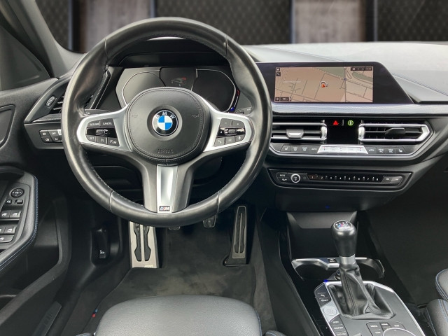 Bild 6: BMW 118i 5-Türer F40