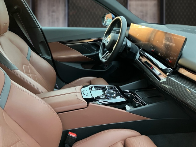 Bild 5: BMW i5 eDrive40 Touring G61