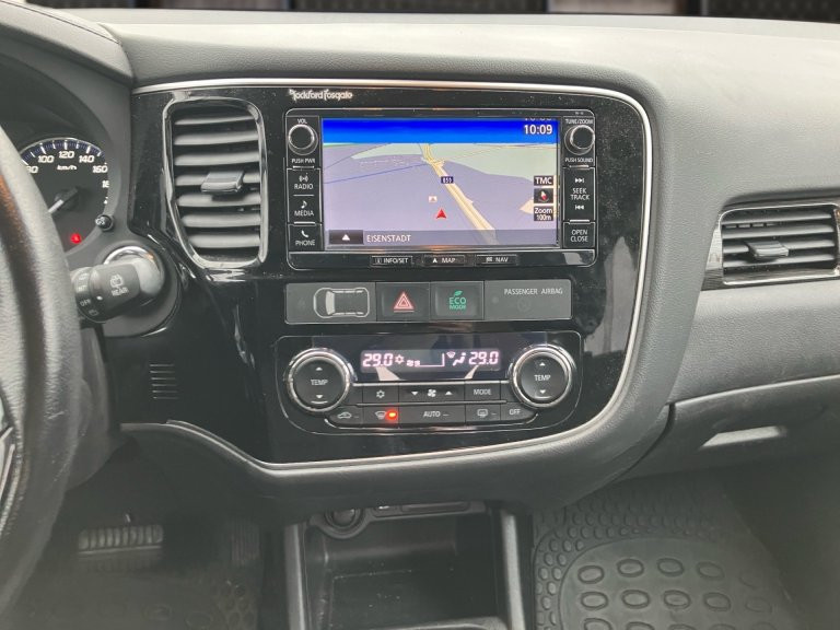 Bild 7: Mitsubishi 2,2 DI-D 4WD AT Intense+/Instyle