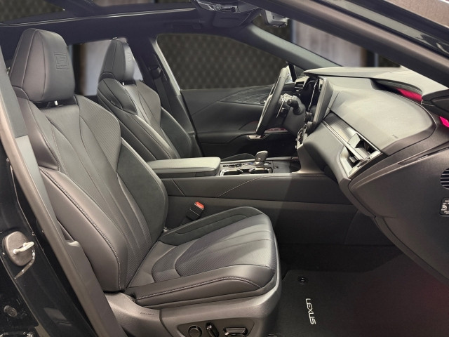 Bild 5: Lexus RX 500h F SPORT 371PS