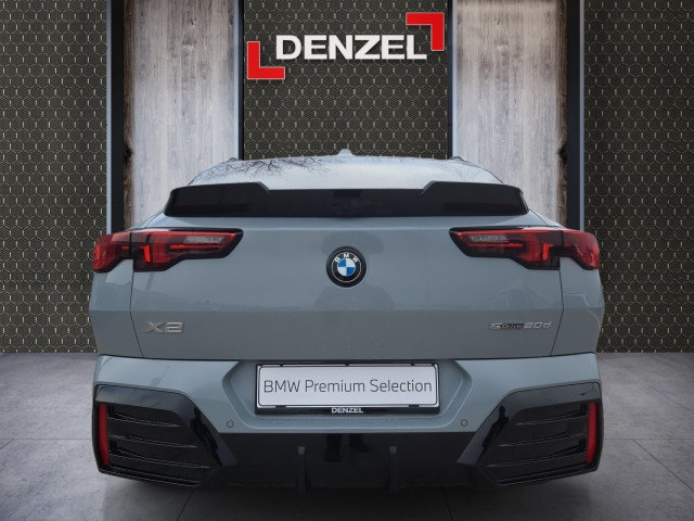 Bild 2: BMW X2 sDrive20d U10
