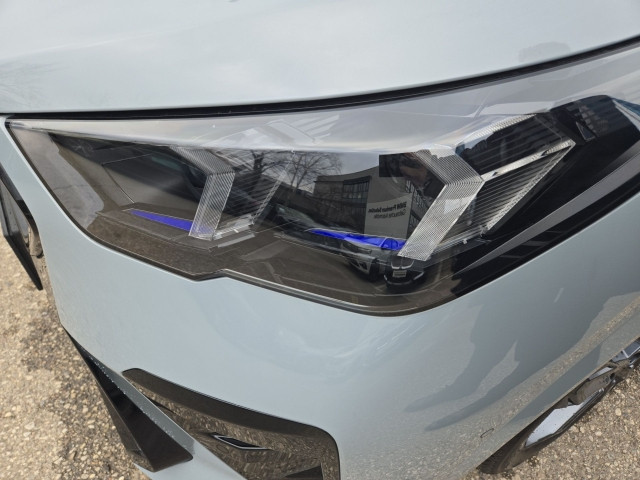 Bild 3: BMW X2 sDrive20d U10