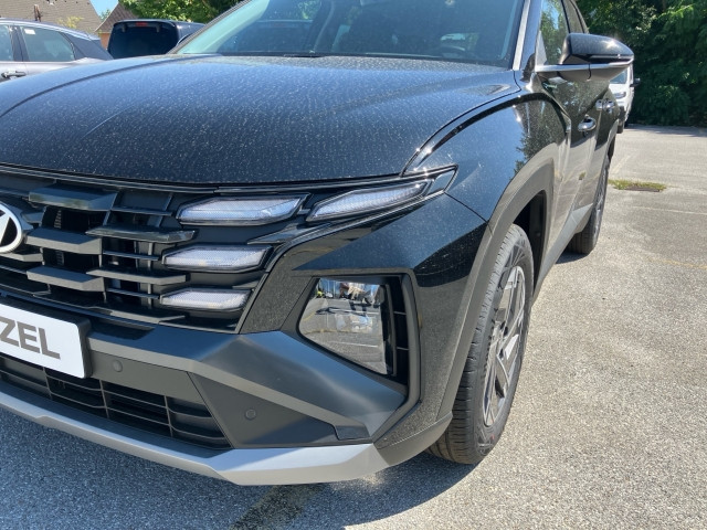 Bild 3: Hyundai Tucson NX4 Jubile 1,6 T-GDi 2WD 48V