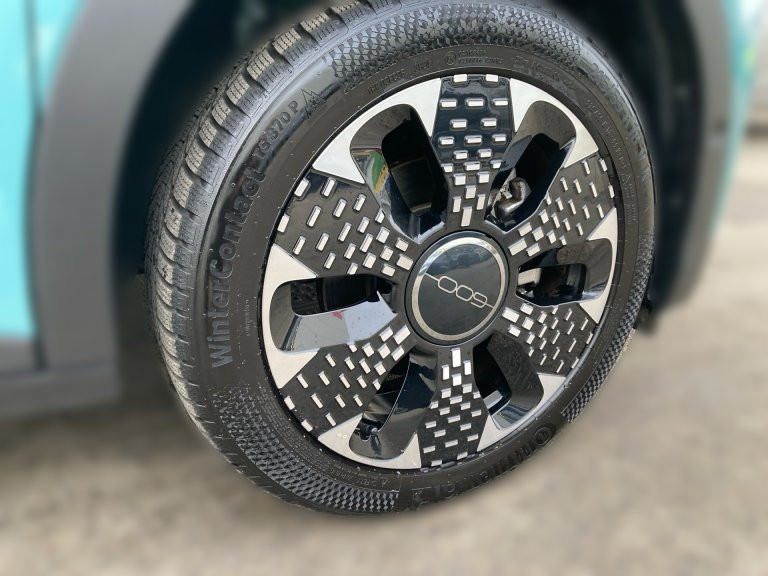 Bild 4: Fiat 600 Hybrid 100 6-Gang eDCT La Prima